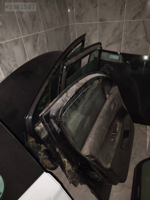 Peugeot 307 kapıları mevcuttur