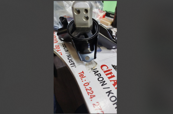 KIA CERATO DİZEL 08-/ CEED MOTOR KULAK TAKOZ SOL 21830-1M000