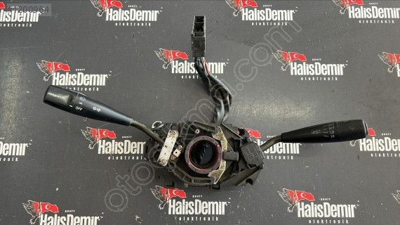 TOYOTA CORALLA SİNYAL SİLECEK KOLU 84310-1A790