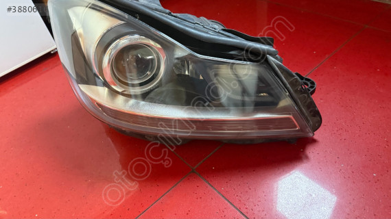 MERCEDES W204 KASA C180 MAKYAJLI SAĞ ÖN FAR ORJİNAL ÇIKMA