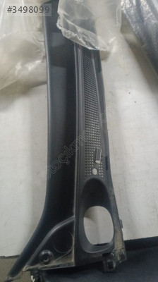 Dacia duster 2 xjd ön cam izgara plastigi 668113292R