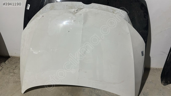 Seat toledo  13 19 UFAK HASARLI ORJİNAL ÖN KAPUT.