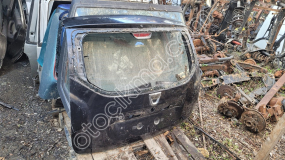 Dacia duster bagaj kapagı
