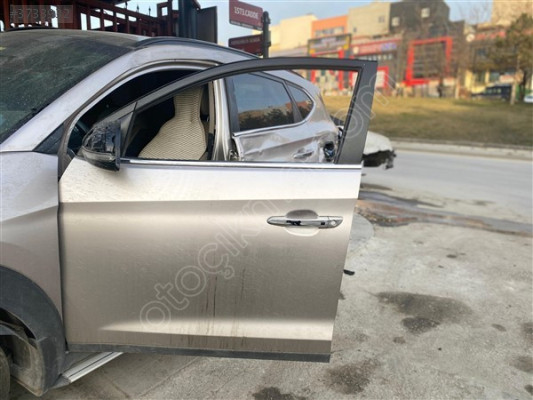 2019 Hyundai Tucson Sol Ön Kapı
