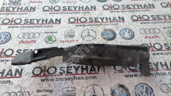 5F0823721 seat leon 2015 ön sol cam ızgarası köpügü