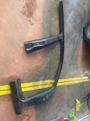 VOLKSWAGEN GOLF 5  SAĞ ARKA ÇAMURLUK YAN PANEL