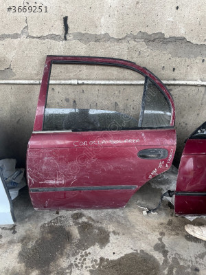 TOYOTA COROLLA SOL ARKA KAPI ÇIKMA ORJİNAL