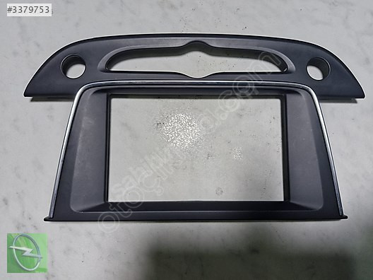 OPEL CROSLAND 2022 ÖN GÖGÖS TEYP EKRAN ÇERÇEVESİ GM 39137997