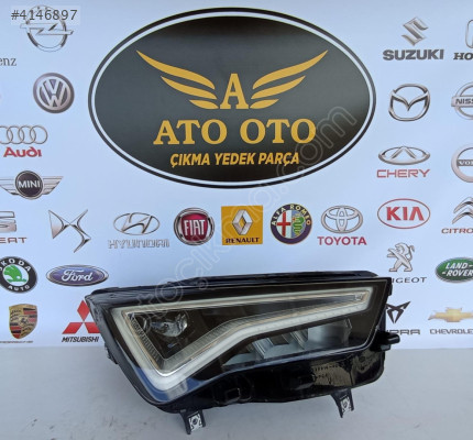 SEAT ATECA ORJİNAL ÇIKMA SAĞ FAR C