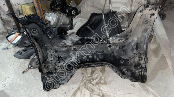PEUGEOT PARTNER 1.6 MOTOR TRAVERSİ ORİJİNAL ÇIKMA