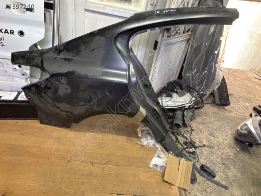 Focus sağ Çamurluk sıfır orijinal jx7b f278a92 aa