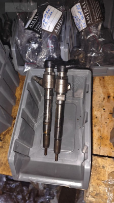 03L 130 277 B VW PASSAT CAY MOTOR ENJEKTÖR (ADET)