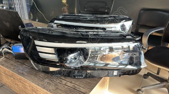 OPEL COMBO MAKYAJLI LÜX SAĞ-SOL FAR 9864193880