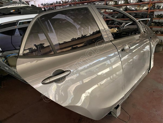 2017-2021 Kia Picanto Sağ Arka Kapı