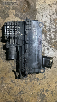 CLİO 2 HB 1.5 E4 ARKADAN MARŞLI HAVA FİLTRE KUTUSU