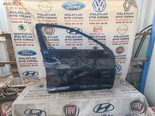 Volkswagen Passat B 8 ön sağ kapı