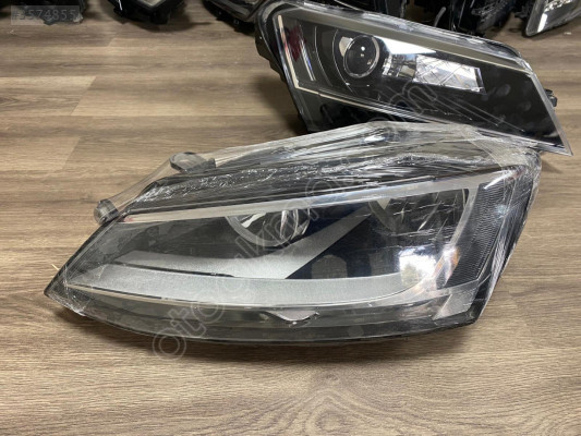 VW Jetta İçin Çıkma Sol Far - Orijinal ve Kaliteli
