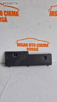 Partner 1.9 torpido altı sigorta kapağı