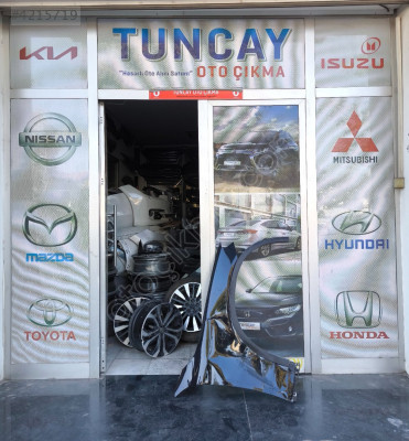 MERCEDES GLC W253 SAĞ ÇAMURLUK 2015-2019 ÇIKMA PARÇA ORJİNAL