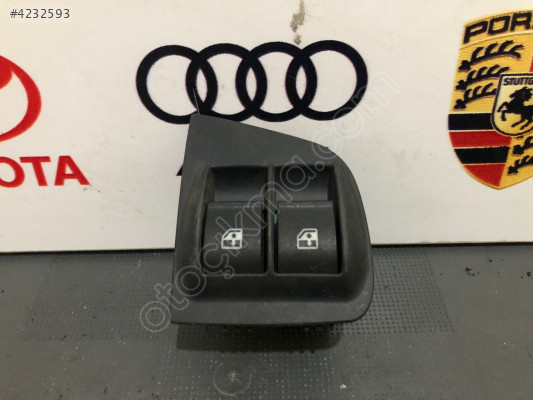 FİAT DOBLO SOL ÖN CAM DÜĞMESİ ORJİNAL