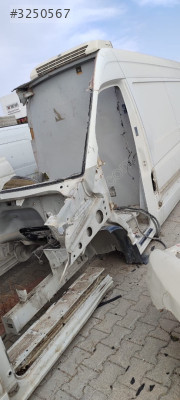 mercedes sprinter kesme sol ön çeyrek