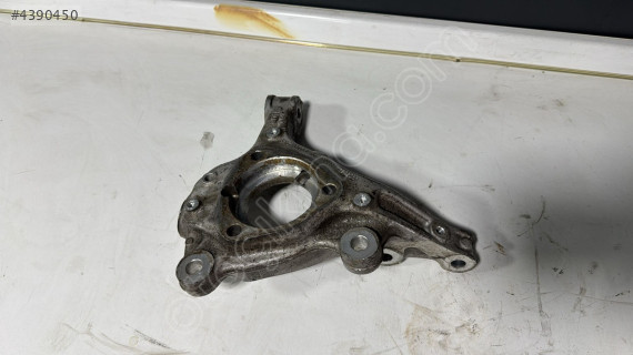 MG 4 SOL ÖN TAŞIYICI 662670041