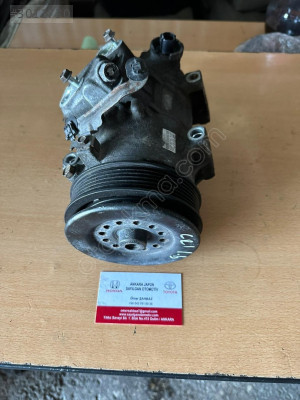 Toyota Corolla 1.6 klima kompresörü
