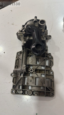 BMW F32 N47 7810823 YAĞ POMPASI