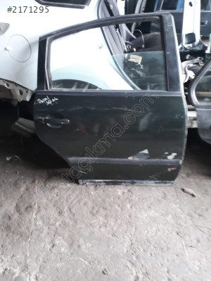 VOLKSWAGEN PASSAT B5 ARKA SAĞ DOLU KAPI MG OTO