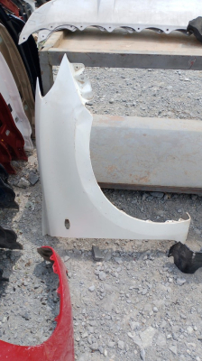 SUZUKİ SWİFT SAĞ ÖN ÇAMURLUK ORJİNAL ÇIKMA