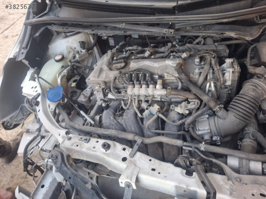 TOYOTA COROLLA 1.6 1ZR VALFMATİKLİ ÇIKMA MOTOR