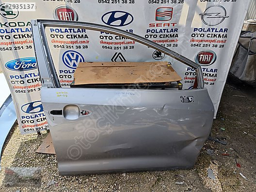 Toyota Corolla ön sağ kapı orijinal