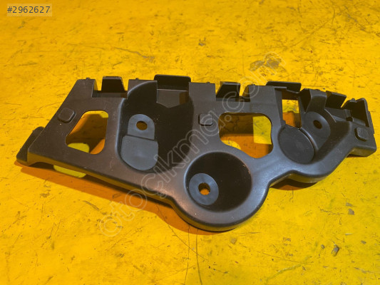 Dacia Sandero Arka Tampon Sağ Braketi Sıfır Orjinal 850449756R
