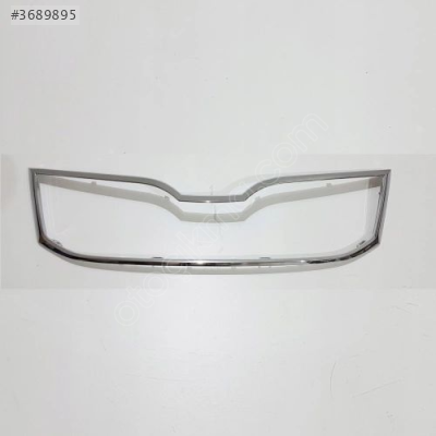SKODA OCTAVİA ÖN PANJUR NİKELAJI 5E0853761
