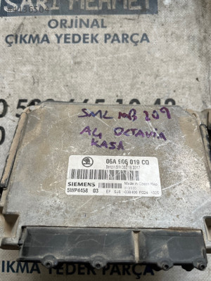 ÇIKMA SKODA OCTAVIA 06A 906 019 CQ 06A906019CQ MOTOR BEYNİ
