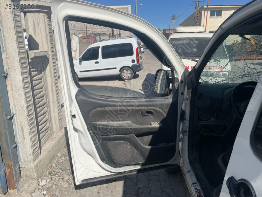 FİAT DOBLO SOL  ÖN KAPİ  DOLU BOŞ ÇİKMA 2011