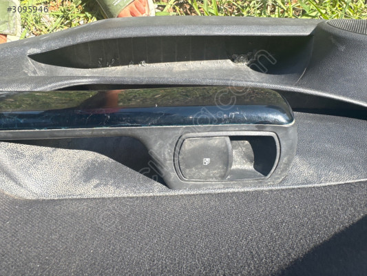 Corsa D Sağ Ön Cam Açma Düğmesi