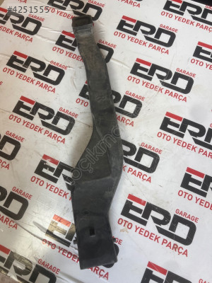 Mercedes C 205 HAVA KANALI SAĞ A2058311445