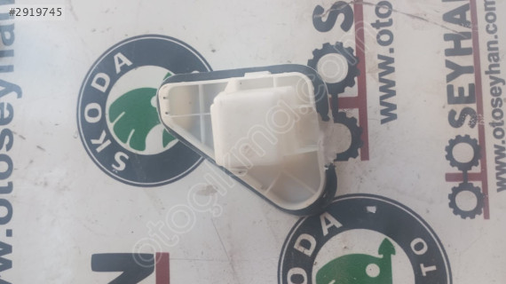 55135-0D020 Toyota Yaris 2015 taban köpüğü bağlantı yuvasi