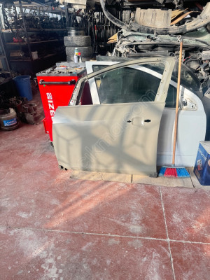 Opel astra j sol ön kapı