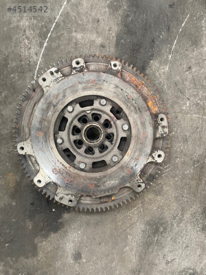 Nissan Navara YD25 2.5 Volant