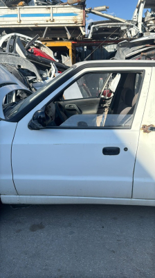 Skoda felicia sol ön kapı hatasız dolu