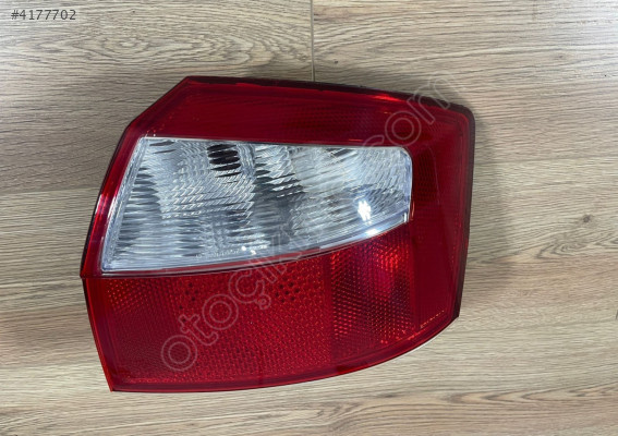 A4 STOP LAMBASI SAĞ SEDAN 2001 2002 2003 2004 SIFIR 8E5945218A