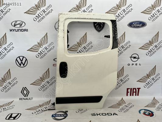 FİAT FİORİNO SOL SÜRGÜLÜ KAPI / 4203145