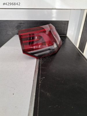 VOLKSWAGEN GOLF 8 SAĞ DIŞ STOP