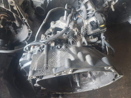PEUGEOT 407 1.6 hdi dizel orjinal çıkma otomatik şanzıman