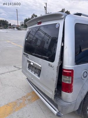 Ford cornet bagaj kapağı