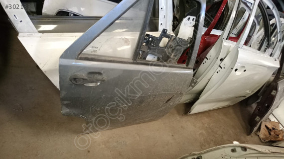 fiat tempra sağ arka kapı