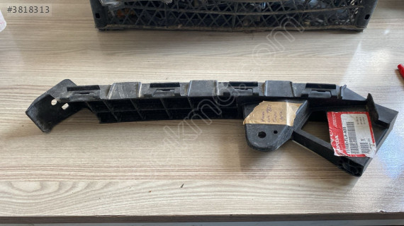 Honda cıviç tampon blaketi