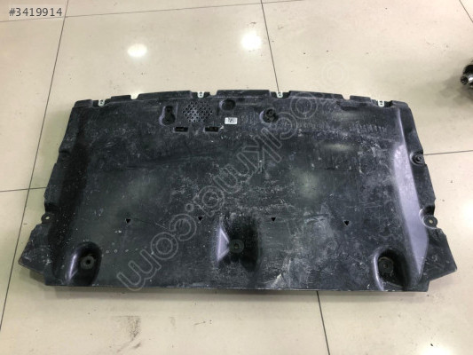 BMW 5 SERİSİ İ5 G60 MOTOR ALT MUHAFAZA 51755A582B5